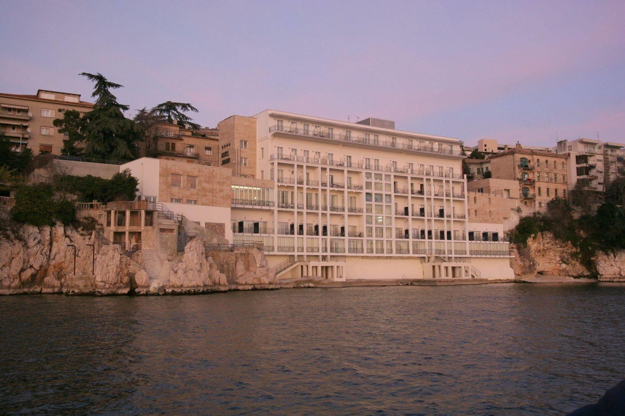 Hotel Jadran Rijeka Exterior photo